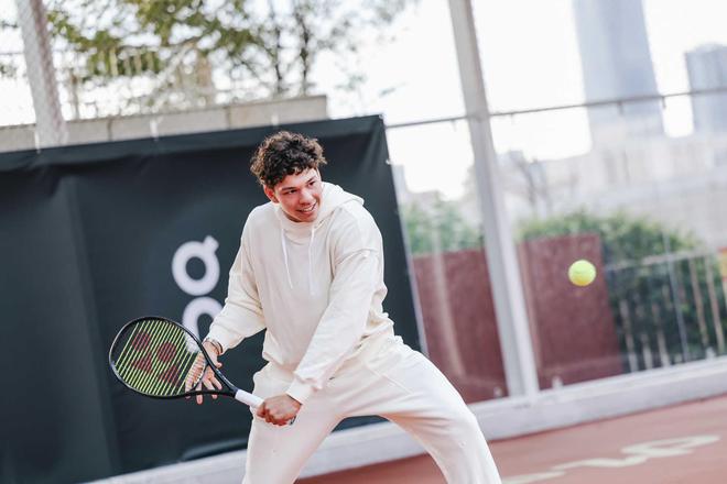 从体能到技 从体能到技