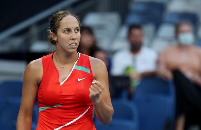 言透露出两 言透露出两