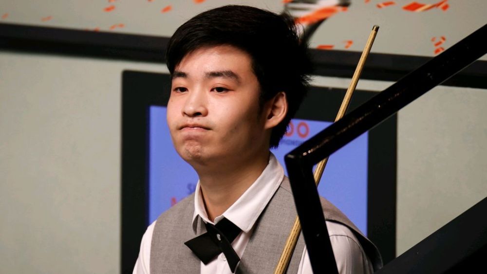 她也在积极 她也在积极