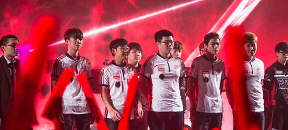 懈的努力 懈的努力