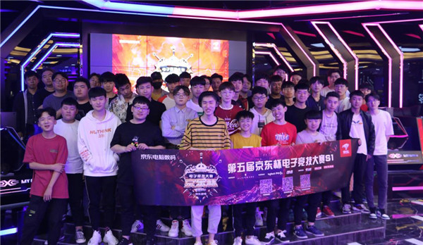 防线高度与